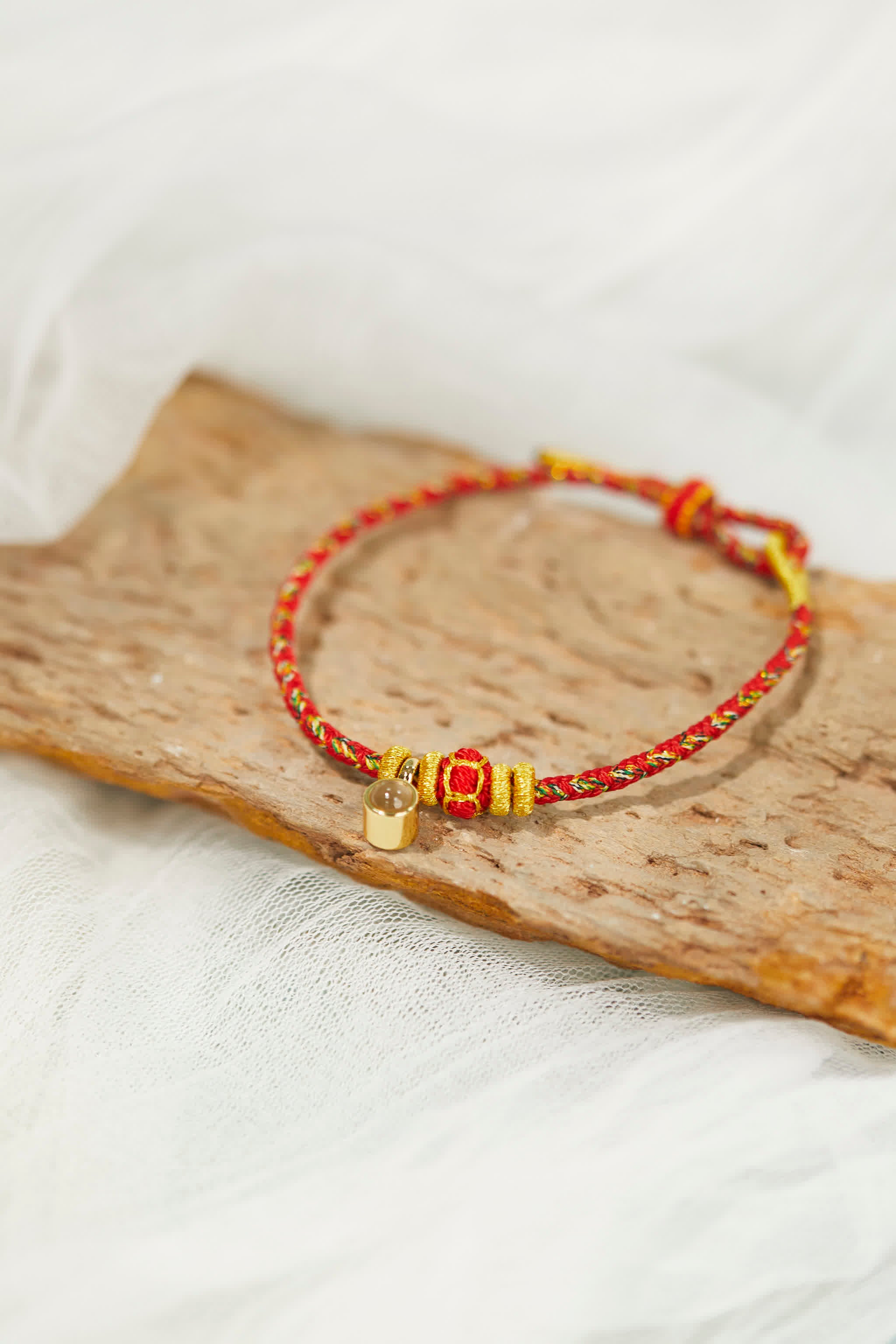 Aura of Guardians Zodiac Projection Bracelet