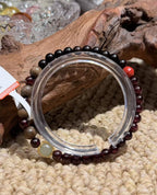 Black & Garnet Beaded Bracelet | Style XYZT0532 — product image 2