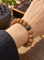 Vajra Bodhi and Black Agate Bracelet - product photo